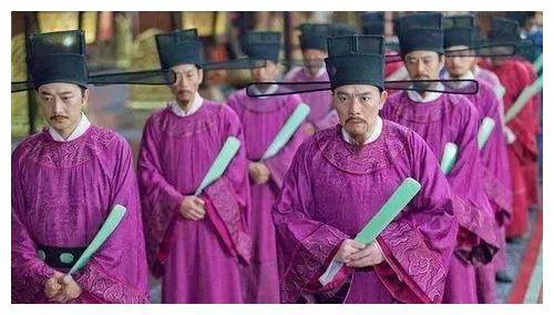 古代官员混得怎么样？宋朝最待遇最好，明朝最抠门